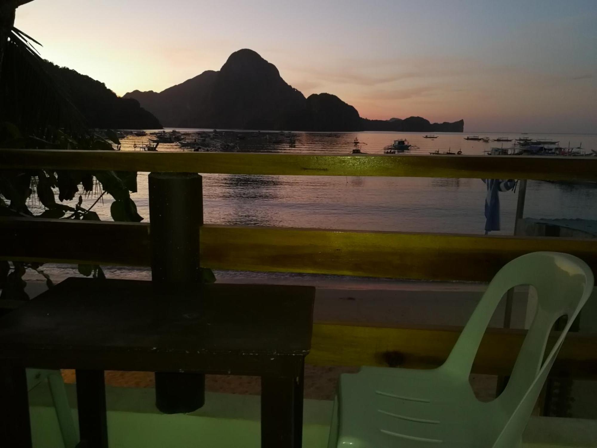 Joyful Guest House El Nido Zewnętrze zdjęcie